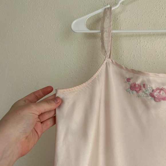 Y2K Baby Pink Embroidered Floral Mini Satin Slip Dress 2000s Vintage Medium - Picture 2 of 5